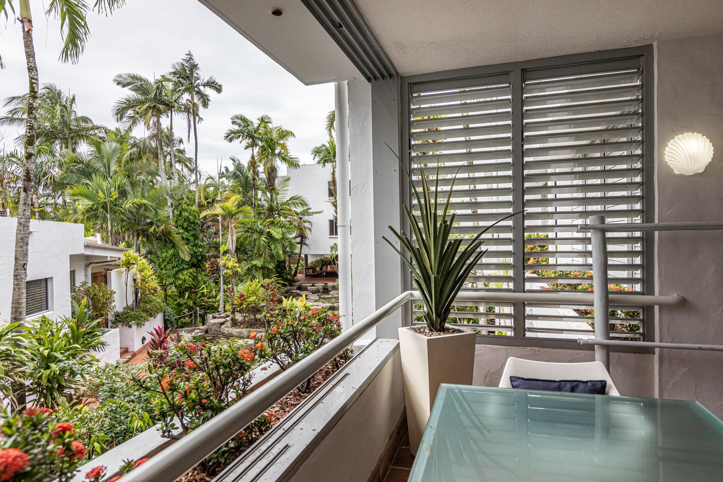Tropical Studio Apartment